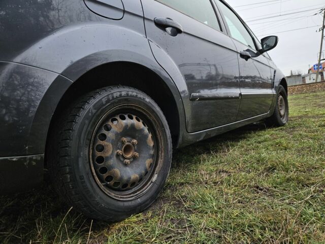 Серый Форд С-Макс, объемом двигателя 1.8 л и пробегом 346 тыс. км за 2400 $, фото 5 на Automoto.ua