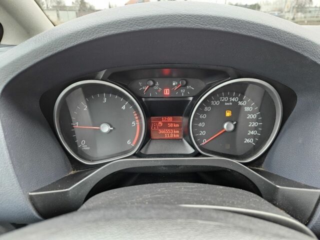 Серый Форд С-Макс, объемом двигателя 1.8 л и пробегом 346 тыс. км за 2400 $, фото 16 на Automoto.ua