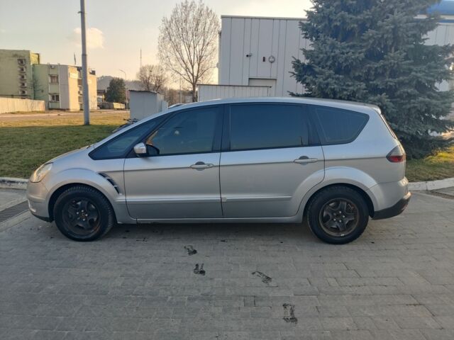 Форд С-Макс 2007 у Львові на Automoto.ua Сірий Форд С-Макс, об'ємом двигуна 1.8 л та пробігом 306 тис. км за 4800 $, фото 11 на Automoto.ua