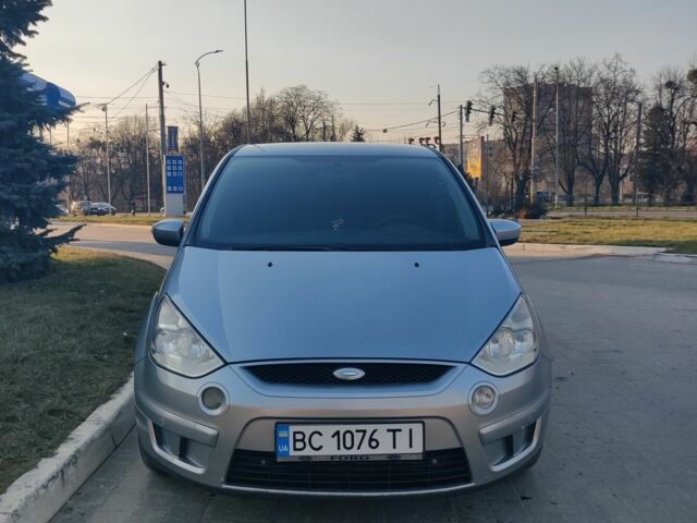 Форд С-Макс 2007 у Львові на Automoto.ua Сірий Форд С-Макс, об'ємом двигуна 1.8 л та пробігом 306 тис. км за 4800 $, фото 10 на Automoto.ua