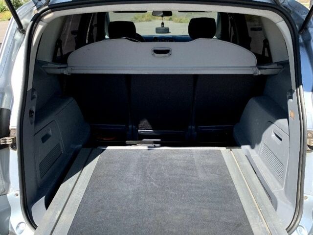 Форд С-Макс 2008 в Николаеве на Automoto.ua Серый Форд С-Макс, объемом двигателя 2 л и пробегом 400 тыс. км за 6000 $, фото 7 на Automoto.ua