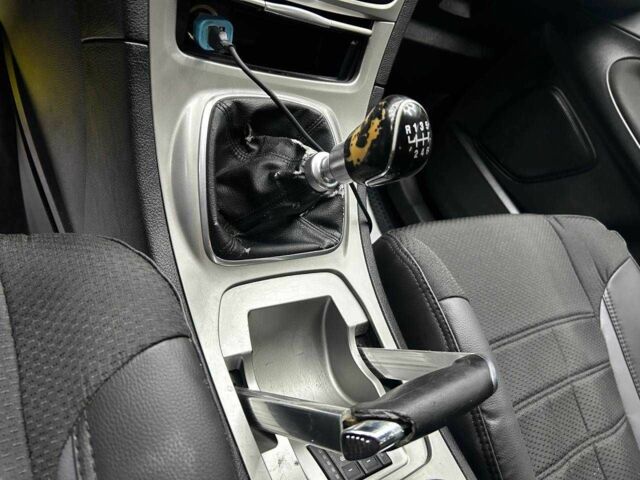 Сірий Форд С-Макс, об'ємом двигуна 1.6 л та пробігом 250 тис. км за 8200 $, фото 9 на Automoto.ua