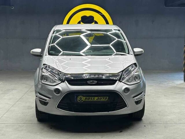 Сірий Форд С-Макс, об'ємом двигуна 1.6 л та пробігом 250 тис. км за 8200 $, фото 1 на Automoto.ua