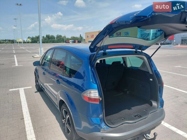 Синій Форд С-Макс, об'ємом двигуна 2 л та пробігом 256 тис. км за 5800 $, фото 4 на Automoto.ua