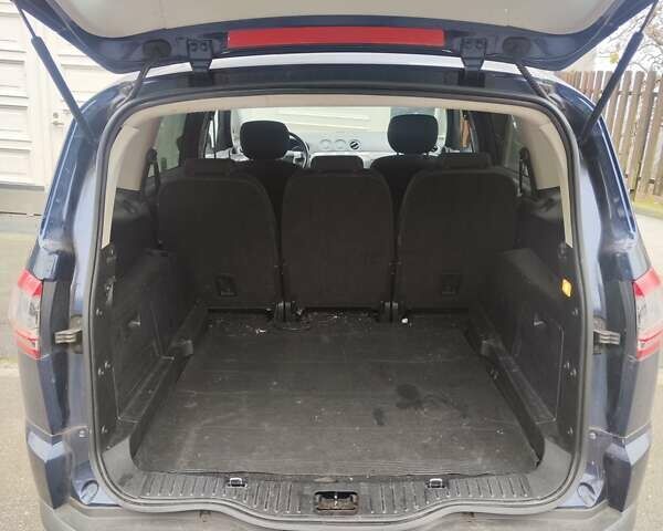 Синій Форд С-Макс, об'ємом двигуна 2 л та пробігом 254 тис. км за 4729 $, фото 5 на Automoto.ua