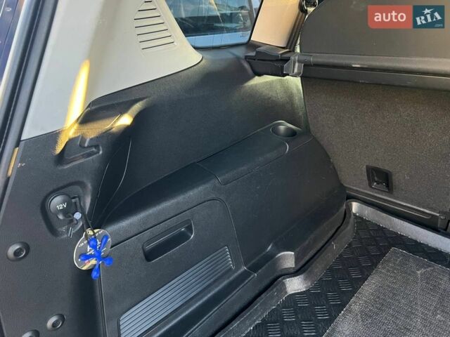 Синій Форд С-Макс, об'ємом двигуна 1.6 л та пробігом 177 тис. км за 8999 $, фото 84 на Automoto.ua