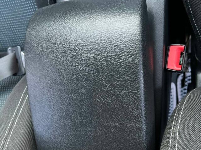 Синій Форд С-Макс, об'ємом двигуна 1.6 л та пробігом 177 тис. км за 8999 $, фото 106 на Automoto.ua