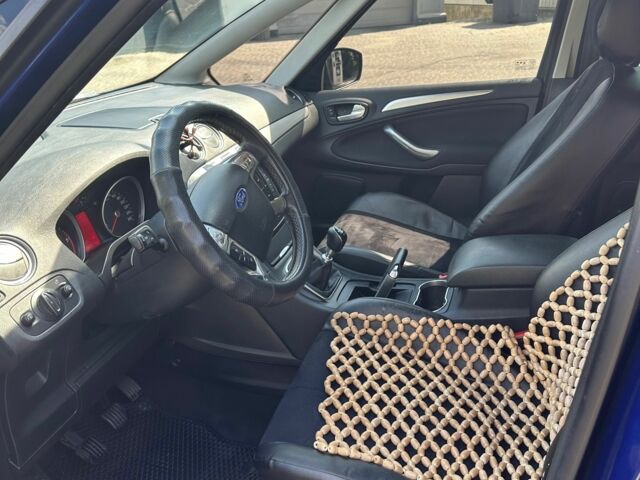 Синій Форд С-Макс, об'ємом двигуна 2 л та пробігом 334 тис. км за 8000 $, фото 5 на Automoto.ua