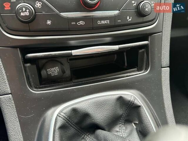 Синий Форд С-Макс, объемом двигателя 2 л и пробегом 334 тыс. км за 8200 $, фото 38 на Automoto.ua