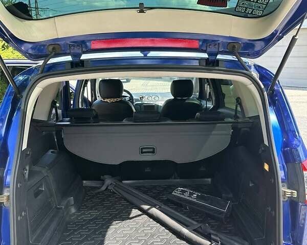 Синій Форд С-Макс, об'ємом двигуна 2 л та пробігом 335 тис. км за 8000 $, фото 9 на Automoto.ua