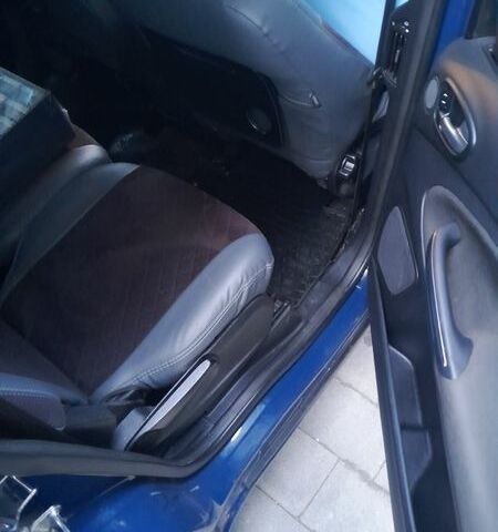 Синий Форд С-Макс, объемом двигателя 2 л и пробегом 262 тыс. км за 10900 $, фото 4 на Automoto.ua