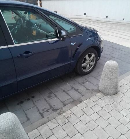 Синий Форд С-Макс, объемом двигателя 2 л и пробегом 262 тыс. км за 10900 $, фото 3 на Automoto.ua