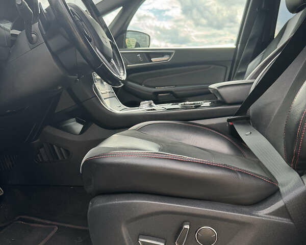 Синій Форд С-Макс, об'ємом двигуна 2 л та пробігом 255 тис. км за 17000 $, фото 10 на Automoto.ua