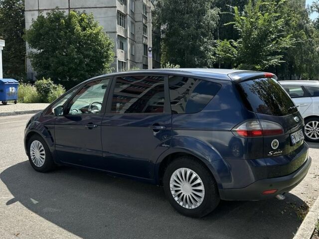 Синій Форд С-Макс, об'ємом двигуна 1.8 л та пробігом 300 тис. км за 3148 $, фото 3 на Automoto.ua