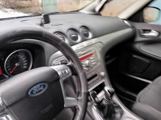 Зелений Форд С-Макс, об'ємом двигуна 1.8 л та пробігом 285 тис. км за 5650 $, фото 5 на Automoto.ua