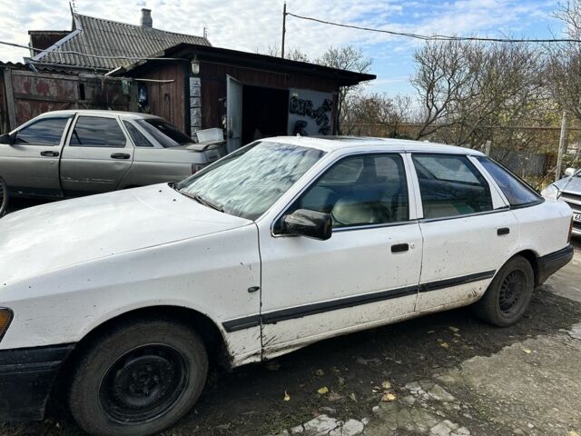 Форд Скорпио 1985 в Кривом Роге на Automoto.ua Белый Форд Скорпио, объемом двигателя 2 л и пробегом 2 тыс. км за 1194 $, фото 1 на Automoto.ua