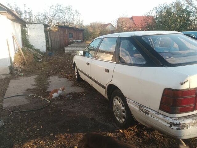 Белый Форд Скорпио, объемом двигателя 2 л и пробегом 300 тыс. км за 1075 $, фото 3 на Automoto.ua