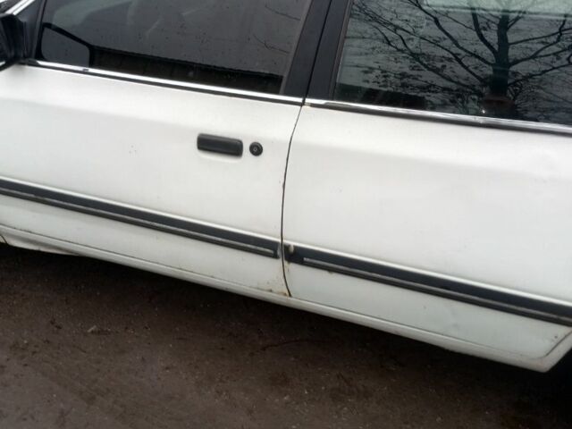 Білий Форд Скорпіо, об'ємом двигуна 0 л та пробігом 300 тис. км за 700 $, фото 2 на Automoto.ua