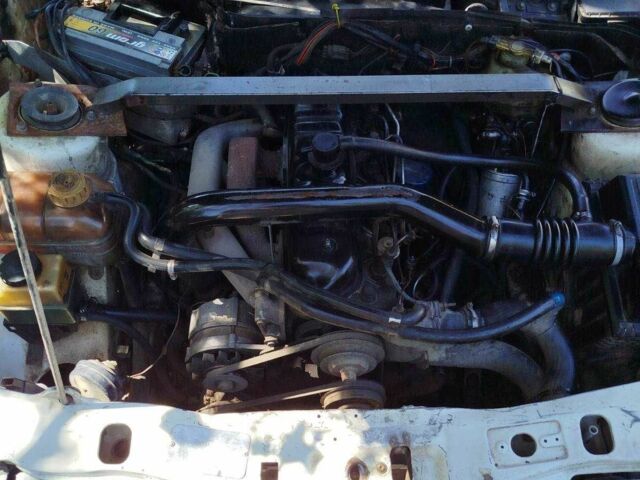 Білий Форд Скорпіо, об'ємом двигуна 2.5 л та пробігом 3 тис. км за 700 $, фото 1 на Automoto.ua