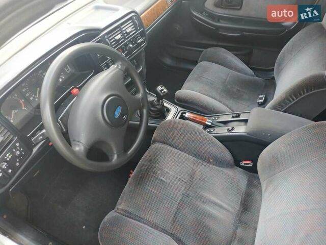 Белый Форд Скорпио, объемом двигателя 2.4 л и пробегом 300 тыс. км за 1600 $, фото 18 на Automoto.ua