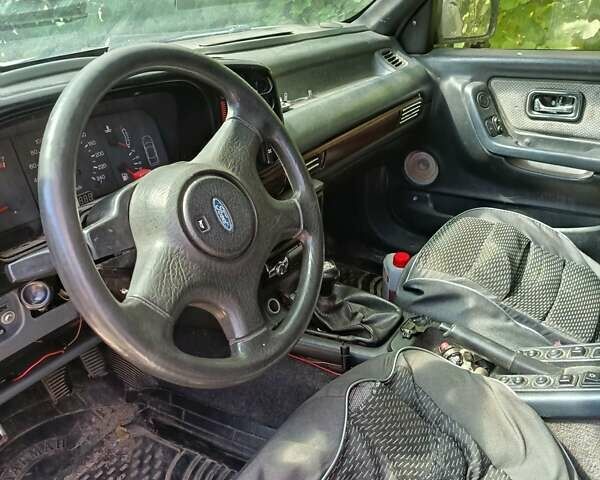 Білий Форд Скорпіо, об'ємом двигуна 2 л та пробігом 350 тис. км за 580 $, фото 1 на Automoto.ua