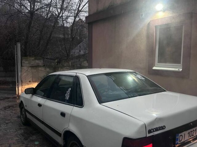 Белый Форд Скорпио, объемом двигателя 2 л и пробегом 190 тыс. км за 1016 $, фото 4 на Automoto.ua