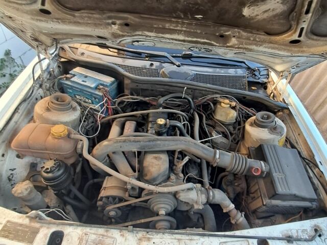 Белый Форд Скорпио, объемом двигателя 2 л и пробегом 30 тыс. км за 1300 $, фото 2 на Automoto.ua