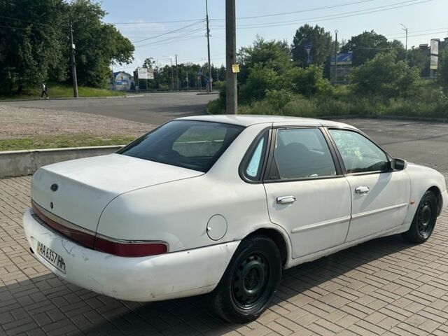 Білий Форд Скорпіо, об'ємом двигуна 2.3 л та пробігом 300 тис. км за 1100 $, фото 5 на Automoto.ua