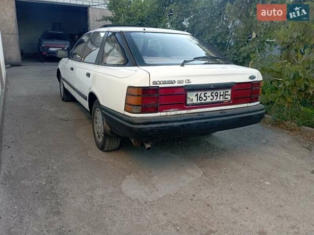 Білий Форд Скорпіо, об'ємом двигуна 0 л та пробігом 300 тис. км за 800 $, фото 8 на Automoto.ua