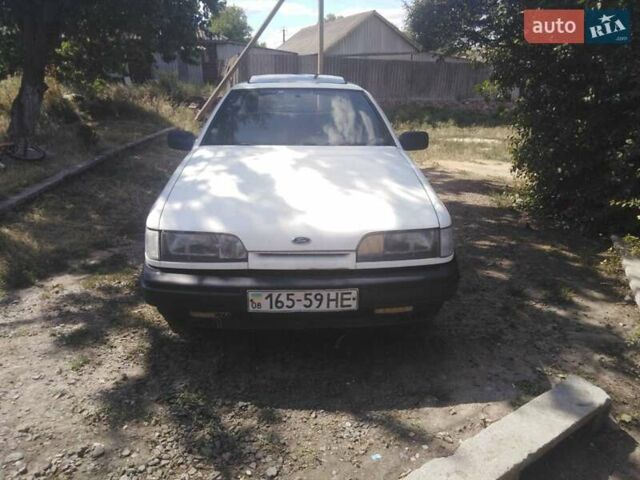 Білий Форд Скорпіо, об'ємом двигуна 0 л та пробігом 300 тис. км за 800 $, фото 6 на Automoto.ua