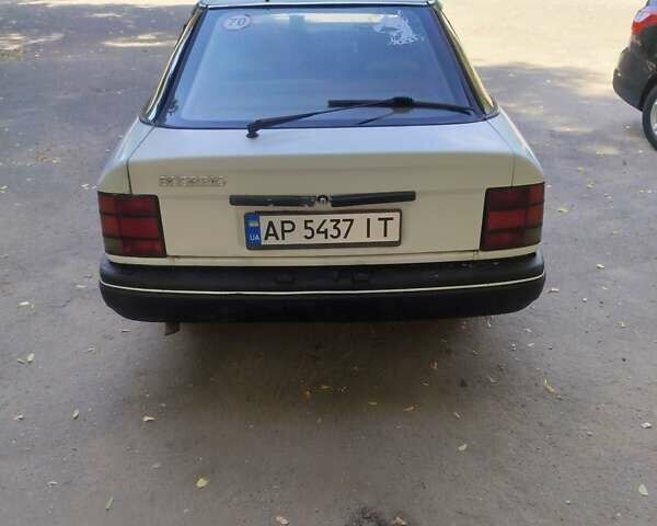 Белый Форд Скорпио, объемом двигателя 2 л и пробегом 540 тыс. км за 969 $, фото 6 на Automoto.ua