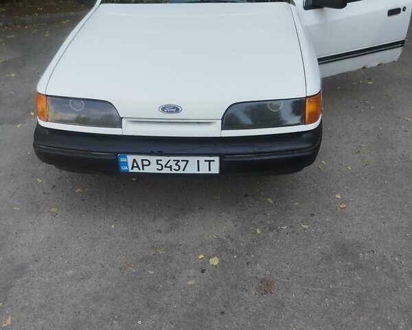 Белый Форд Скорпио, объемом двигателя 2 л и пробегом 540 тыс. км за 969 $, фото 7 на Automoto.ua