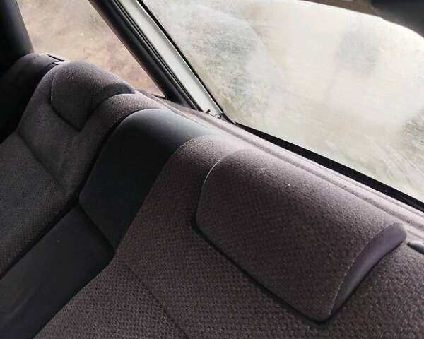 Білий Форд Скорпіо, об'ємом двигуна 2 л та пробігом 250 тис. км за 1250 $, фото 4 на Automoto.ua