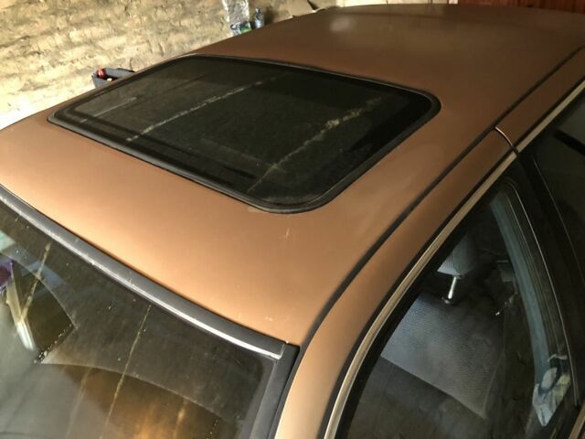 Бежевый Форд Скорпио, объемом двигателя 2.4 л и пробегом 300 тыс. км за 1250 $, фото 13 на Automoto.ua