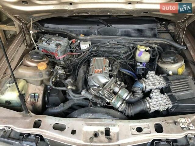 Бежевый Форд Скорпио, объемом двигателя 2.4 л и пробегом 300 тыс. км за 1250 $, фото 13 на Automoto.ua