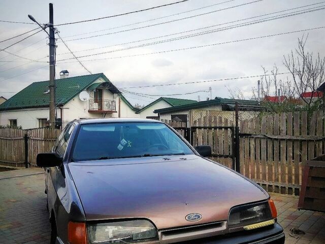 Бежевый Форд Скорпио, объемом двигателя 2 л и пробегом 190 тыс. км за 1000 $, фото 12 на Automoto.ua