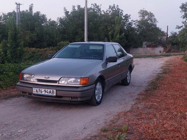 Форд Скорпіо 1986 у Никополе на Automoto.ua Бежевий Форд Скорпіо, об'ємом двигуна 0 л та пробігом 158 тис. км за 2500 $, фото 1 на Automoto.ua