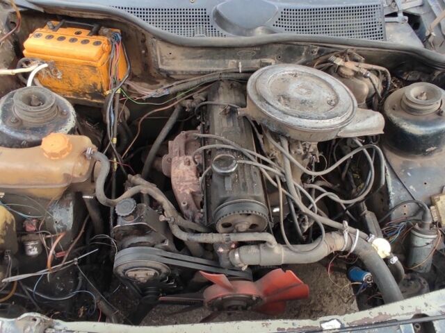 Чорний Форд Скорпіо, об'ємом двигуна 2 л та пробігом 250 тис. км за 378 $, фото 6 на Automoto.ua