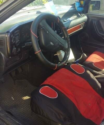 Черный Форд Скорпио, объемом двигателя 2.9 л и пробегом 300 тыс. км за 900 $, фото 6 на Automoto.ua