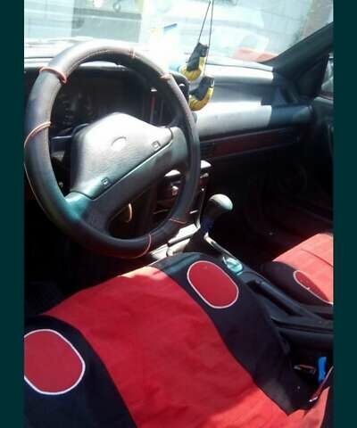 Черный Форд Скорпио, объемом двигателя 2.9 л и пробегом 300 тыс. км за 900 $, фото 7 на Automoto.ua