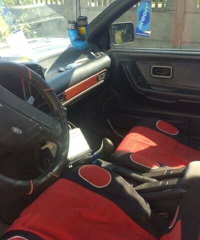 Черный Форд Скорпио, объемом двигателя 2.9 л и пробегом 300 тыс. км за 900 $, фото 5 на Automoto.ua