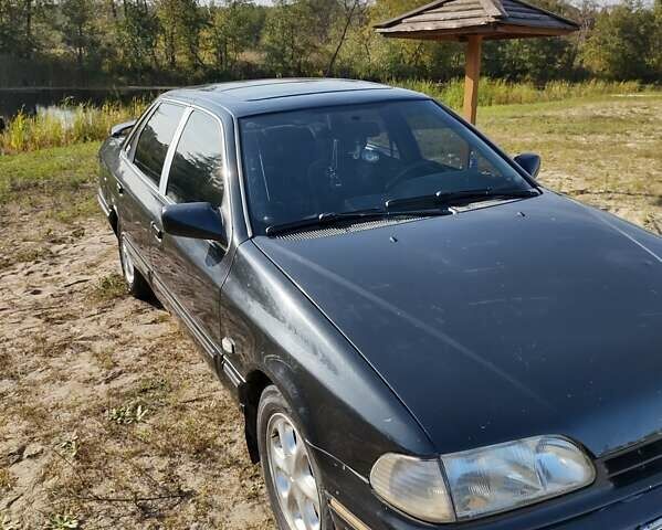 Черный Форд Скорпио, объемом двигателя 2.5 л и пробегом 400 тыс. км за 1799 $, фото 5 на Automoto.ua
