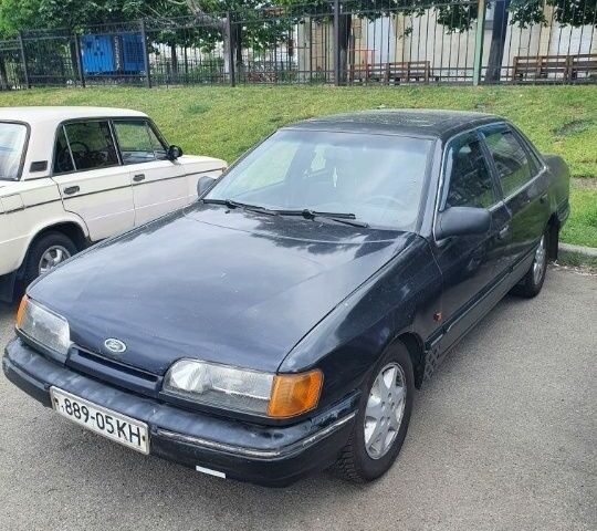 Форд Скорпио 1993 в Киеве на Automoto.ua Черный Форд Скорпио, объемом двигателя 2 л и пробегом 100 тыс. км за 999 $, фото 2 на Automoto.ua
