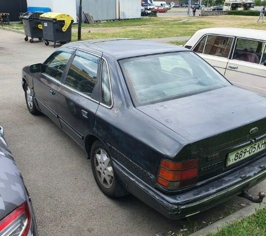 Форд Скорпио 1993 в Киеве на Automoto.ua Черный Форд Скорпио, объемом двигателя 2 л и пробегом 100 тыс. км за 999 $, фото 1 на Automoto.ua