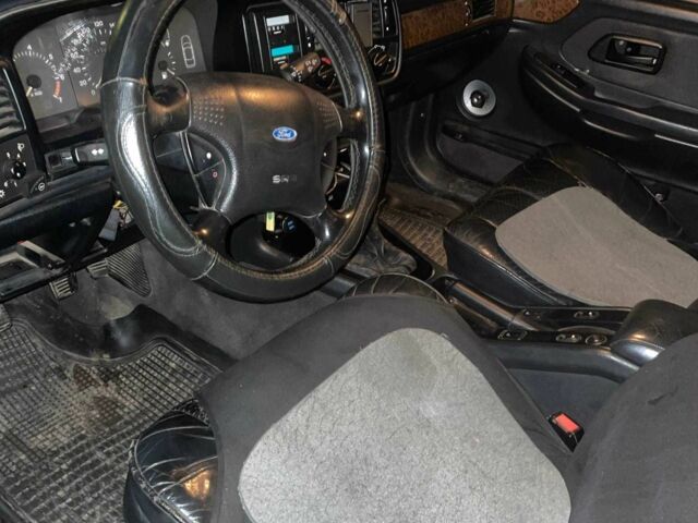 Черный Форд Скорпио, объемом двигателя 2 л и пробегом 200 тыс. км за 1550 $, фото 7 на Automoto.ua