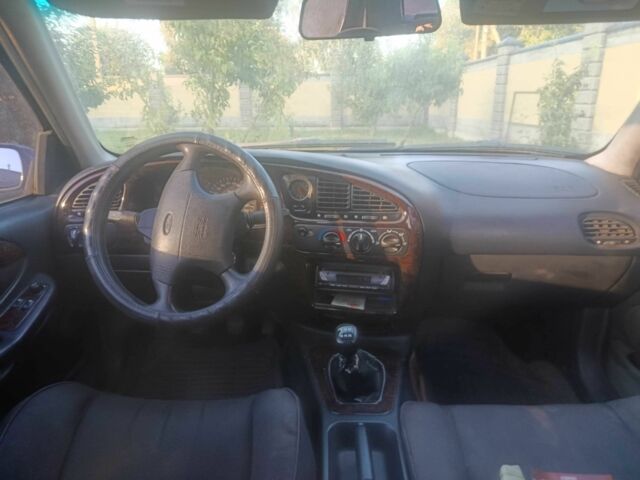 Черный Форд Скорпио, объемом двигателя 2 л и пробегом 265 тыс. км за 900 $, фото 9 на Automoto.ua