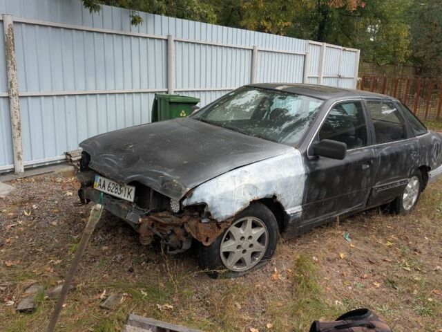 Чорний Форд Скорпіо, об'ємом двигуна 2.8 л та пробігом 200 тис. км за 353 $, фото 3 на Automoto.ua