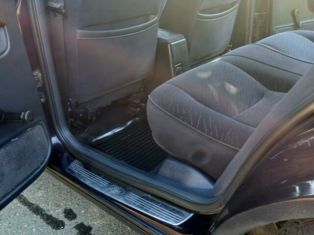 Фиолетовый Форд Скорпио, объемом двигателя 2 л и пробегом 326 тыс. км за 2300 $, фото 4 на Automoto.ua