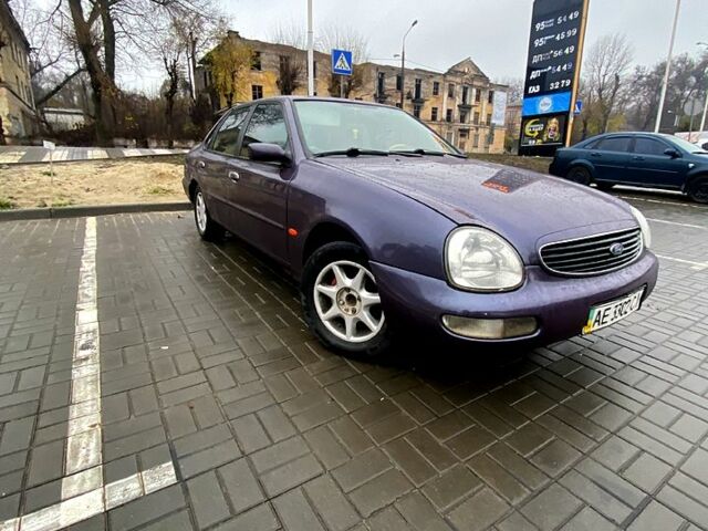 Фіолетовий Форд Скорпіо, об'ємом двигуна 2.3 л та пробігом 0 тис. км за 2500 $, фото 1 на Automoto.ua