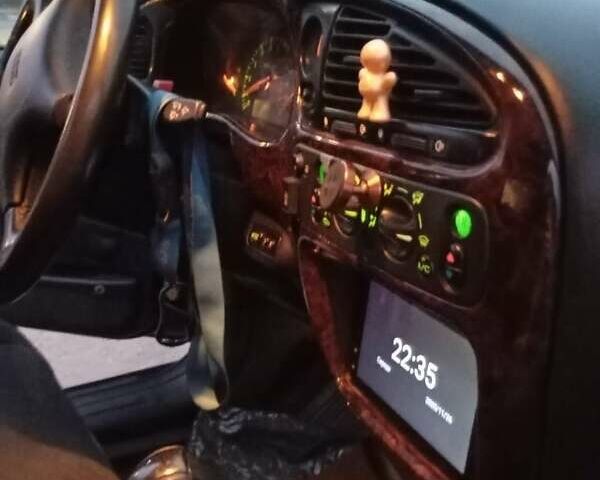 Фіолетовий Форд Скорпіо, об'ємом двигуна 2.3 л та пробігом 300 тис. км за 2000 $, фото 12 на Automoto.ua